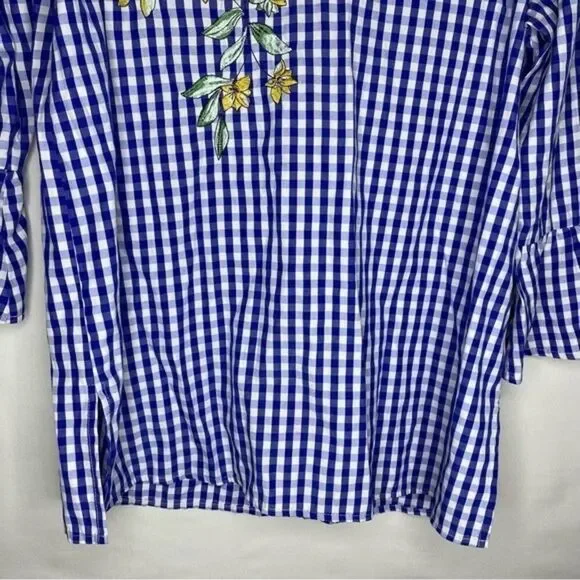 Avon Signature Collection Blue White Gingham Plaid Floral Embroidered V Neck S - Picture 4 of 11